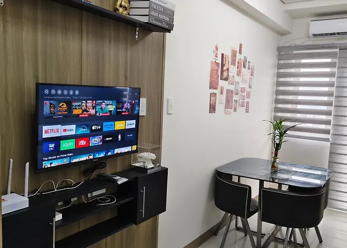 Cozy Easy Escape Manilla